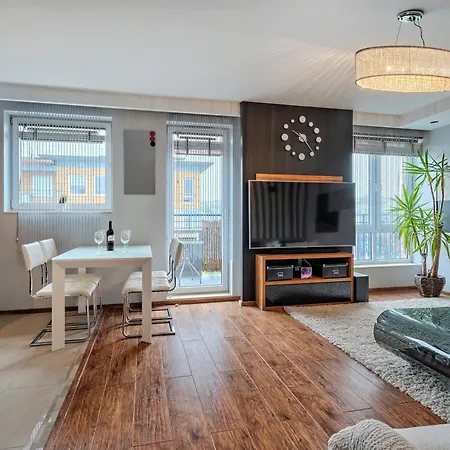 Apartman 60m2 - Cozy Near Park Gdańsk